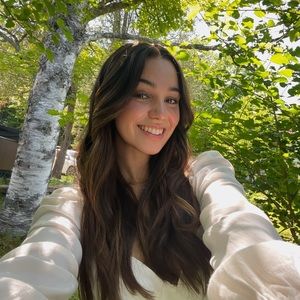 Meet your Posher, Alexandra